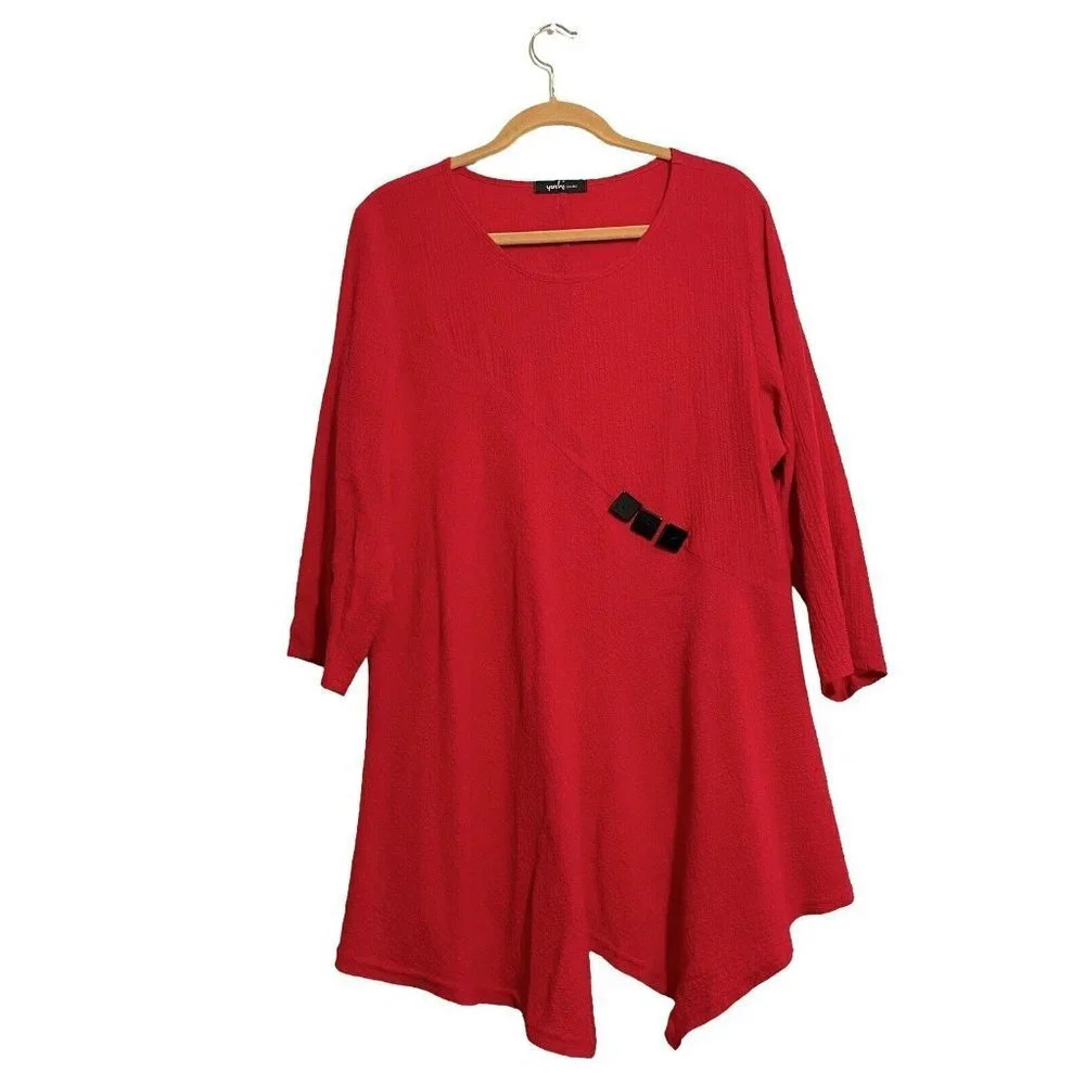 YUSHI Tunic Top Women’s XL Red Texture Lagenlook 3/4 Sleeve Asymmetric Blouse